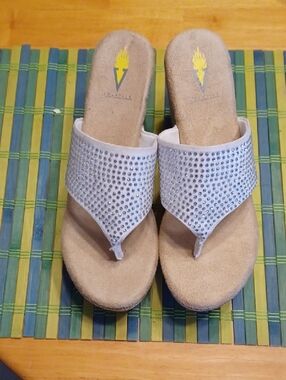 Volatile White Rhinestone Thong Sandals Size 8